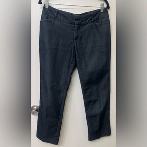 EUC Mossimo Stretch Jeans Capri Pants | Mid Rise Casual Denim Capris